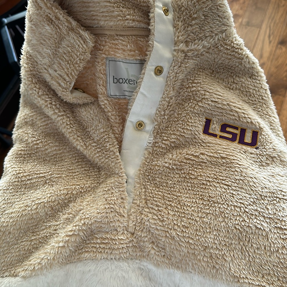 LSU Sherpa quarter button up